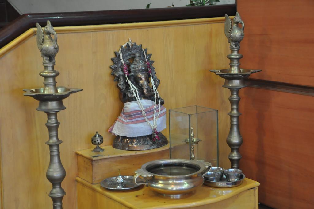 Hotel Pearls Madurai Ruang foto