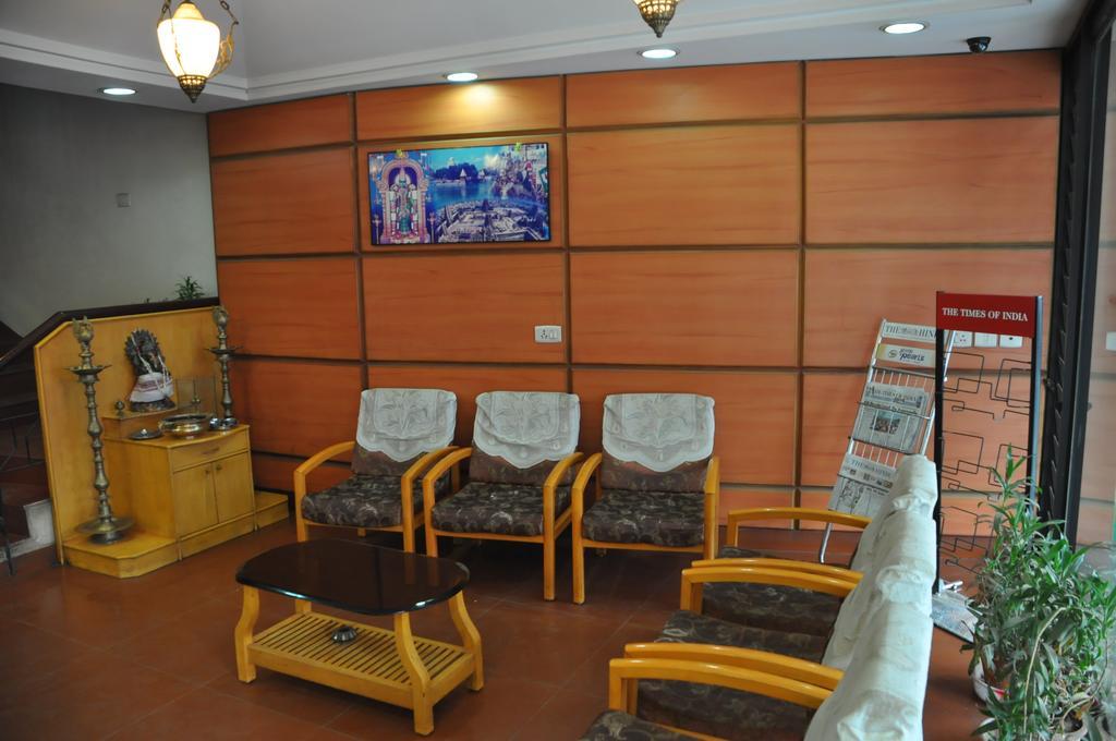 Hotel Pearls Madurai Ruang foto