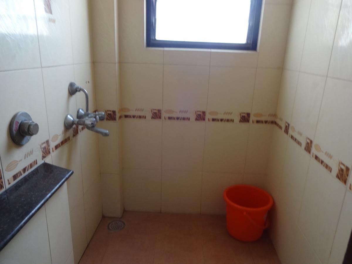 Hotel Pearls Madurai Bagian luar foto